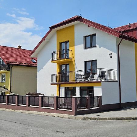 Comenius Apartments - Apartmany Na Rohu Svidnik Exteriör bild