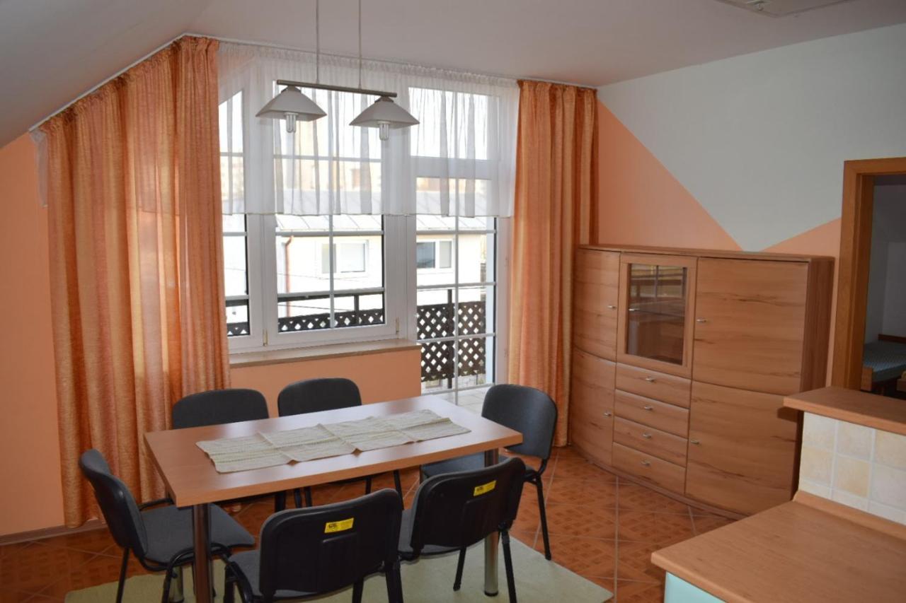 Comenius Apartments - Apartmany Na Rohu Svidnik Exteriör bild