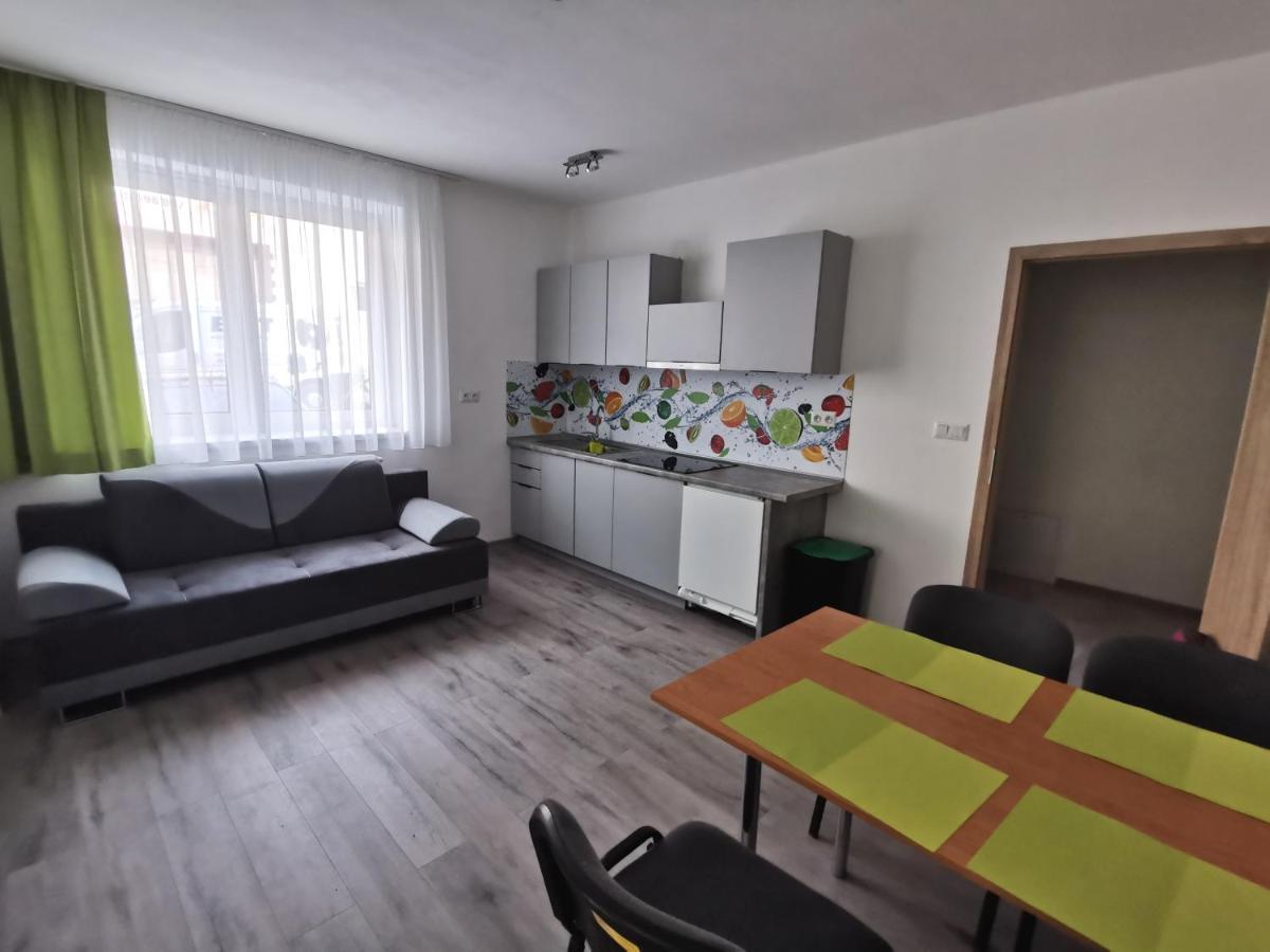 Comenius Apartments - Apartmany Na Rohu Svidnik Exteriör bild