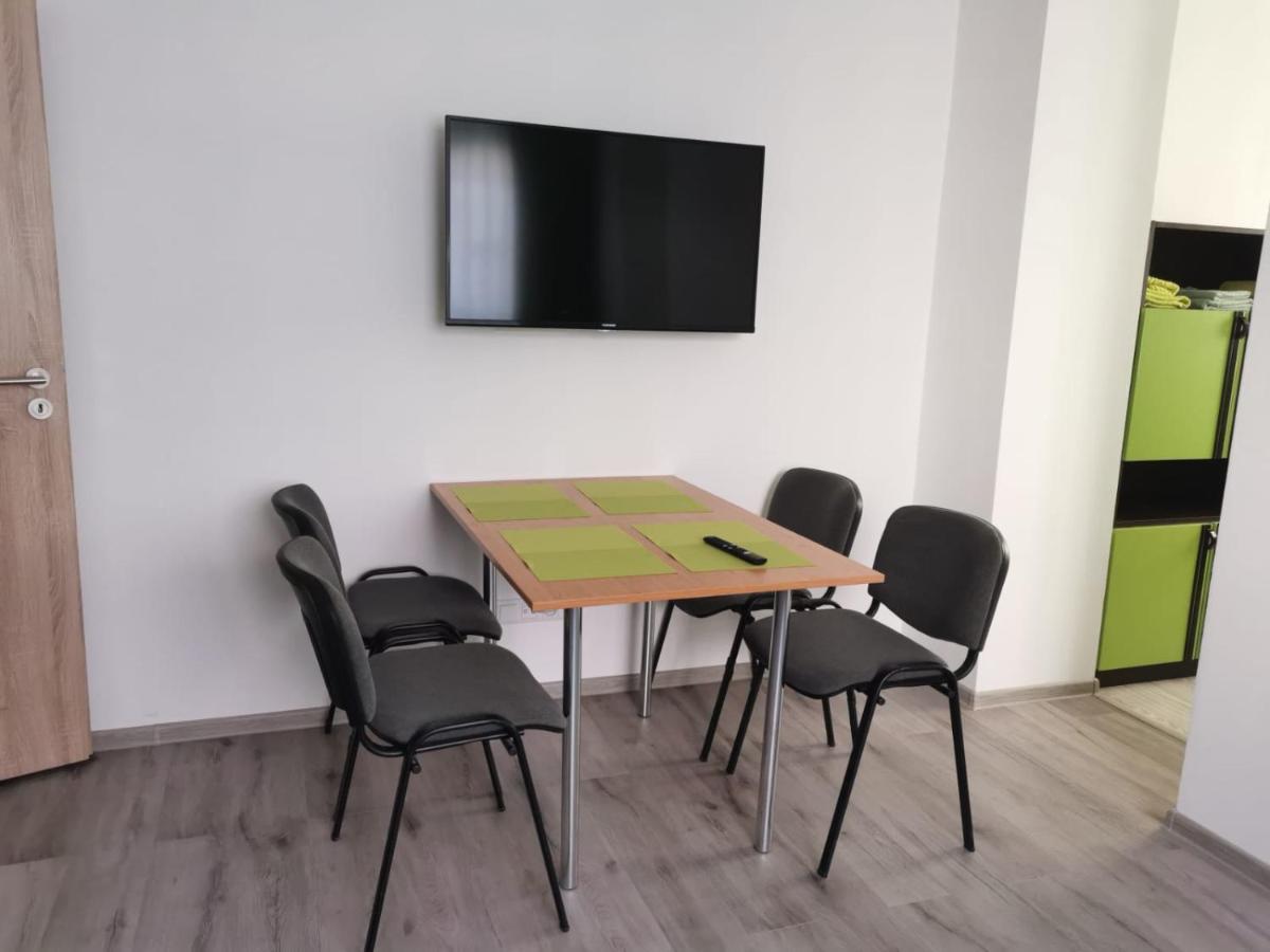 Comenius Apartments - Apartmany Na Rohu Svidnik Exteriör bild