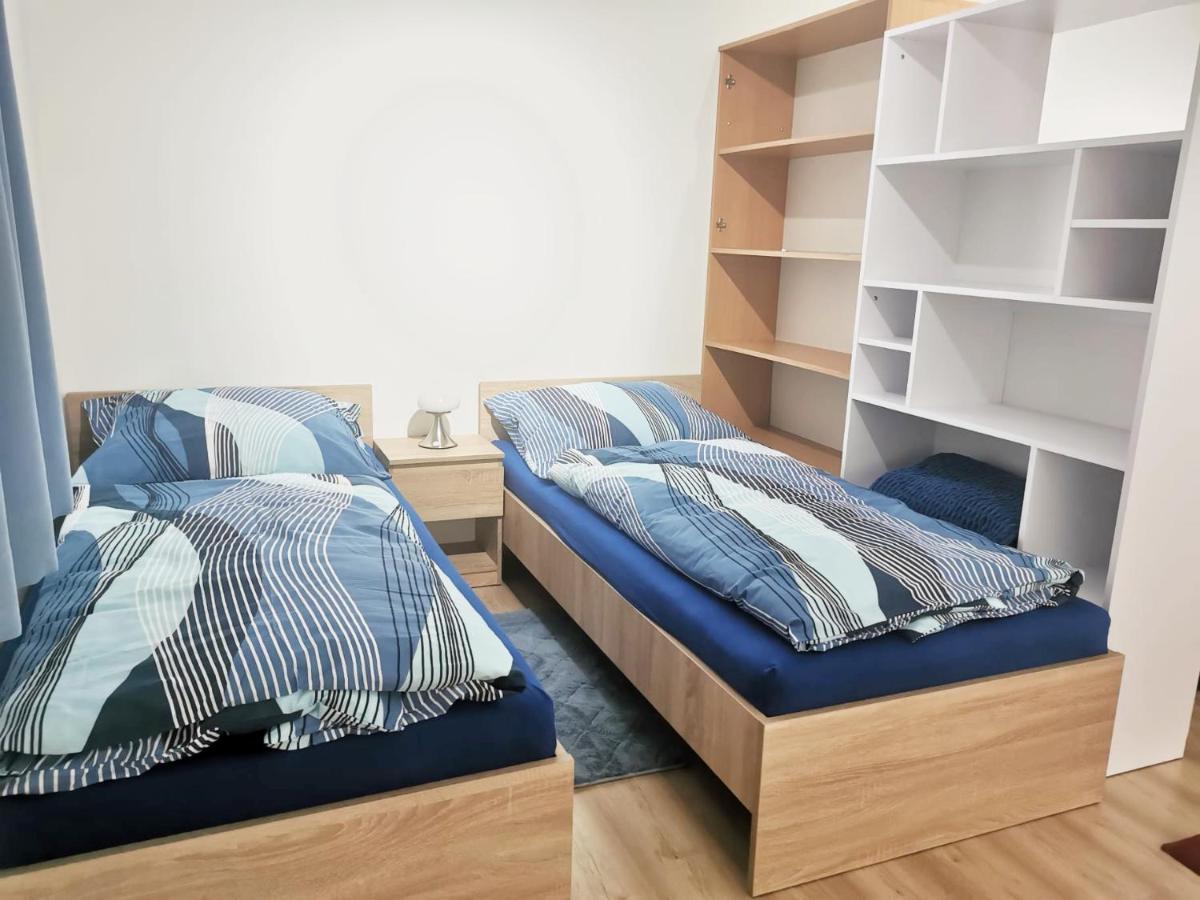 Comenius Apartments - Apartmany Na Rohu Svidnik Exteriör bild
