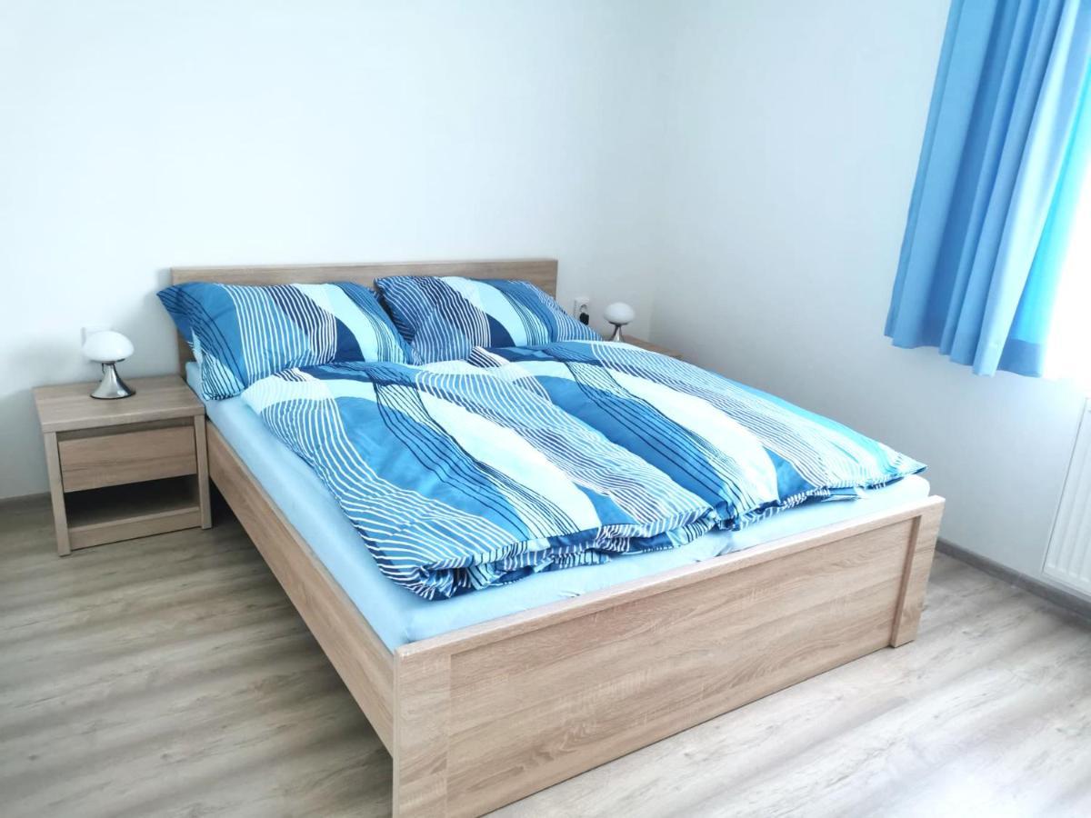 Comenius Apartments - Apartmany Na Rohu Svidnik Exteriör bild