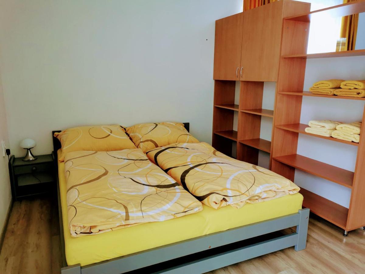 Comenius Apartments - Apartmany Na Rohu Svidnik Exteriör bild
