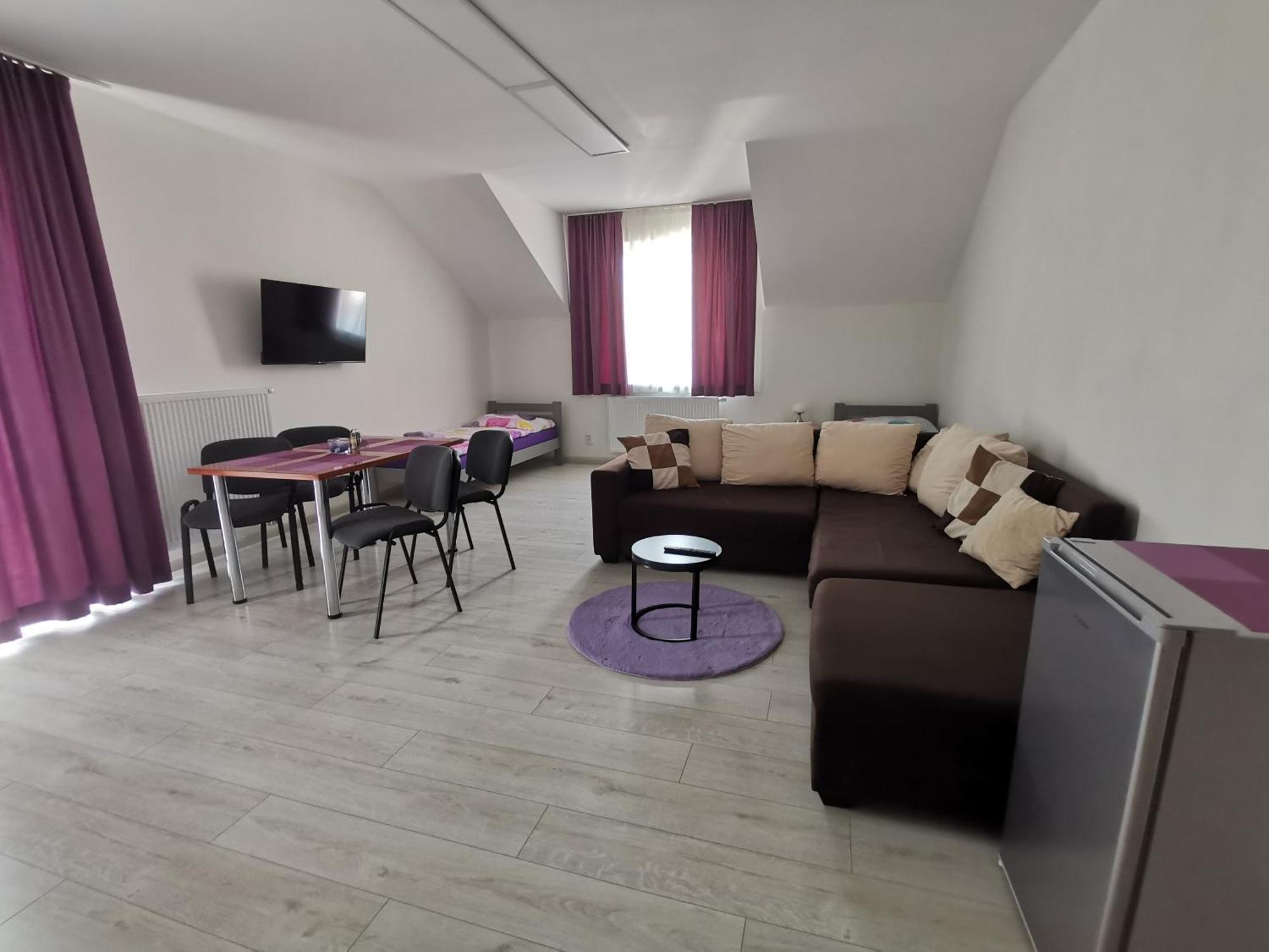 Comenius Apartments - Apartmany Na Rohu Svidnik Exteriör bild