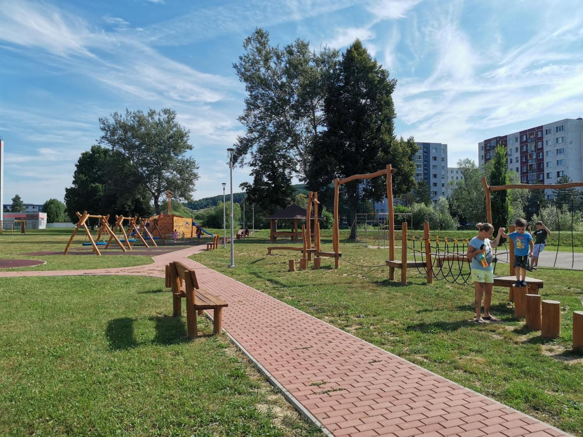 Comenius Apartments - Apartmany Na Rohu Svidnik Exteriör bild